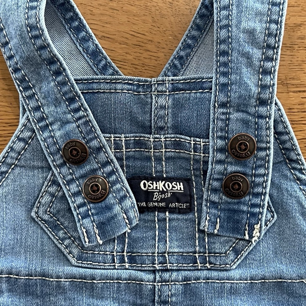 Oshkosh Baby B'Gosh Bubble Romper - Picture 6 of 9